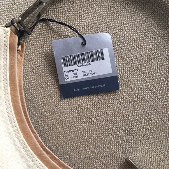 *Tosca Blu purse - Picture 3 of 7